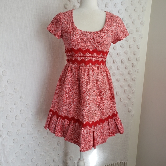 Vintage Dresses & Skirts - Vintage 60's Red & White Mini Dress